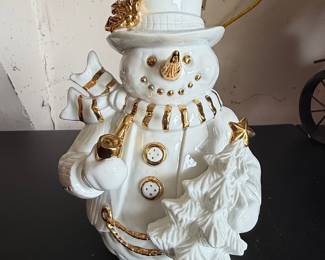Traditions 3 Piece Porcelain Snowman Family