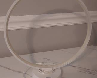 Aukey LED Ring Desk Lamp