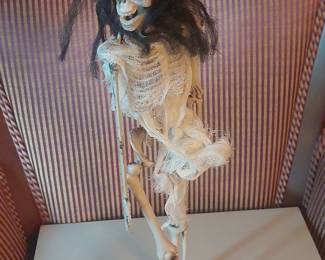 Hanging Skeleton Halloween Decoration