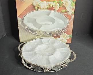 Cordon Bleu Silver Plated Grape Design Round Sectional Server