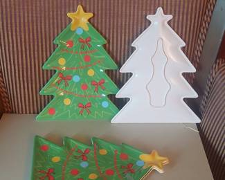 Christmas Tree Shaped Melamine Serving Trays - Set of 4
