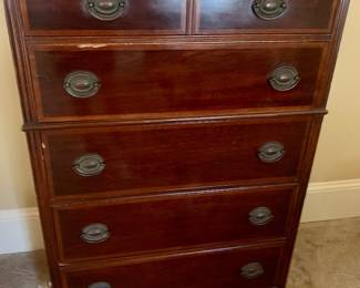 6 drawer antique chest