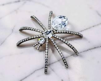VINTAGE COSTUME JEWELRY