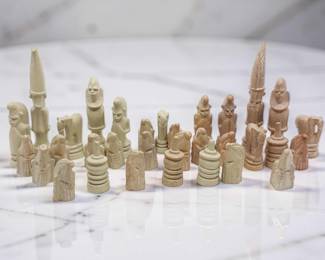CHESS SET 