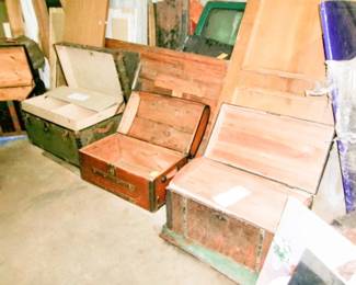 STORAGE CHESTS