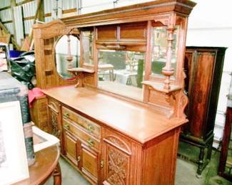 SIDE BOARD CABINET