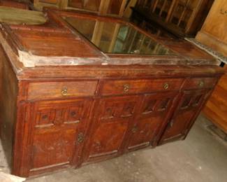 OLD CABINET