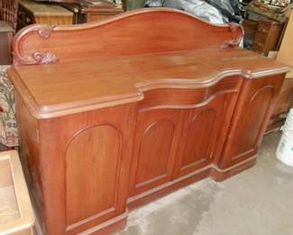 SIDE BOARD