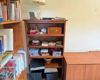 Lot #48 Oak Finish Wood Bookcase 6-Shelf Freestanding Bookshelf with Crown Molding