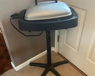 Lot #140 Cuisinart Indoor Outdoor Electric Grill Nonstick with Stand Patio BBQ