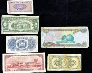 Lot #6 World Banknote Lot 6 Notes Korea Won Iraq Dinar Bolivia Canada Uruguay USA $2