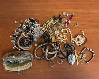 Lot #82 Vintage Costume Jewelry Lot Necklaces Bracelets Rings Earrings Silver Gold Tone