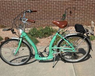 Lot #51 Biria Easy Boarding City Cruiser Bike Mint Green Step-Through Urban Commuter