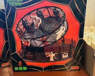 Lemax Spookytown Ghost Around