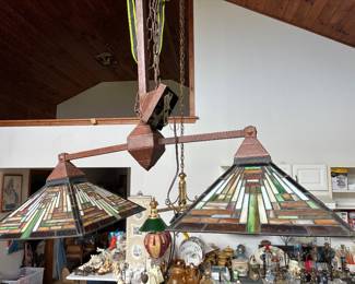 Quiozel Mission Stained Glass Billiard light