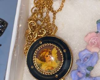costume jewelry