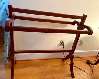 Traditional Wooden Quilt Rack