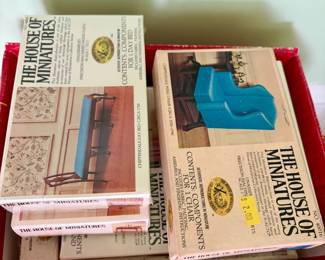 The House of Miniatures Collector Series Kits Chippendale Day Bed Wing Chair