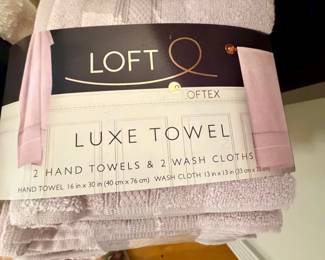 Loft by Loftex Luxe Towel Set