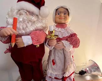 Telco Motionettes of Christmas Animated Santa and Mrs. Claus Figures