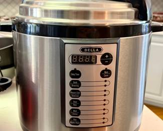 Bella Pro Series QT in Programmable Multi Cooker