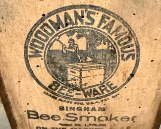 Woodmans Famous BeeWare Bingham Bee Smoker Crate