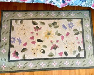 Hand Hooked Floral Wool Rug