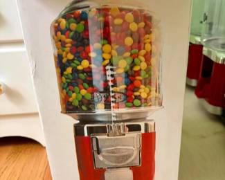 Seaga Candy Vending Machine