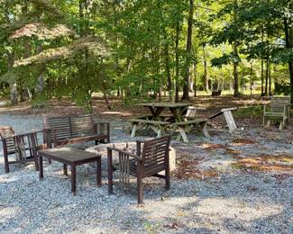 Outdoor SlatBack Patio Furniture Set