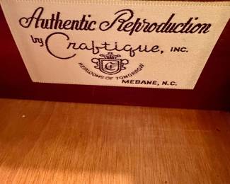 Craftique Chippendale Style Mahogany Bachelors Chest