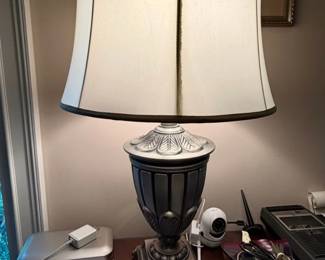Stiffel Neoclassical Style Urn Table Lamp