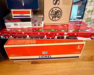 Lionel Battery Operated Christmas Train Set and Rico Station Building Kit