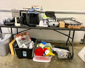 Assorted Kitchen Appliances and Bakeware Lot