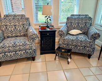 Pair of Jayden Creation Romain Farmhouse Navy Polyester Armchairs