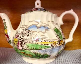 Johnson Brothers Old Britain Castles Teapot