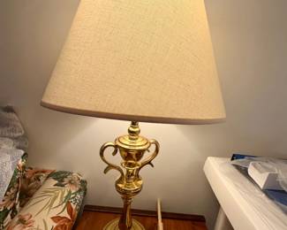 Vintage Stiffel Brass UrnStyle Table Lamp