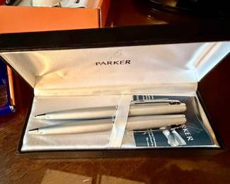 Parker Jotter Stainless Steel Pen and Pencil Set