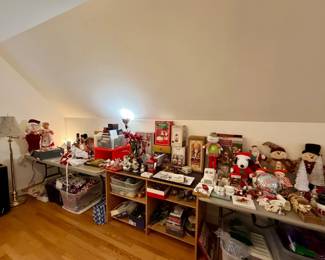 Estate Sale Christmas Holiday Decor Collection