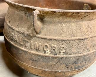 Baltimore Cast Iron Cauldron Gallon