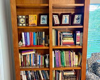 Traditional Oak DoubleWide Bookcase