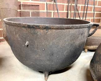 Antique Cast Iron Cauldron Pot