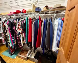 Womens Clothing Assortment Bundle