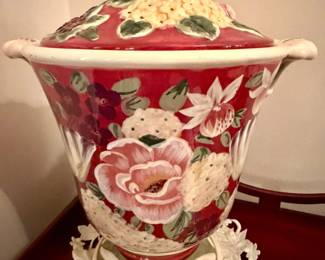 Fitz and Floyd Garden Rhapsody Covered Urn