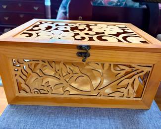 LaserCut Floral Wood Keepsake Box