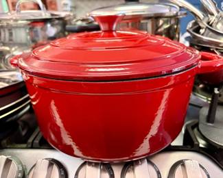 Enameled Cast Iron Dutch Oven