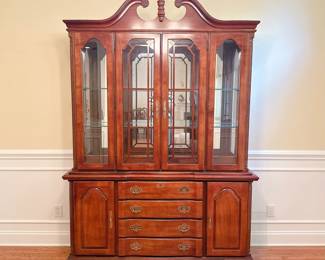 Queen Anne Cherry Wood China Cabinet 