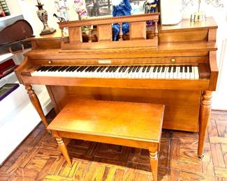 Baldwin upright piano