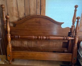 Vintage headboard & footboard 
