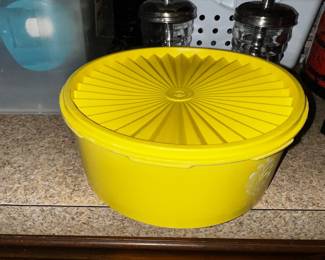 Yellow ONLY Tupperware Bowl (Medium)