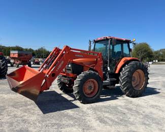 KUBOTA TRACTOR